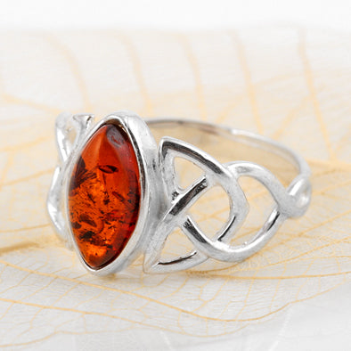Amber ring Antique